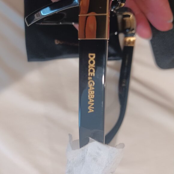 NWT NEW w/box Dolce & Gabbana Shades - Picture 3 of 6